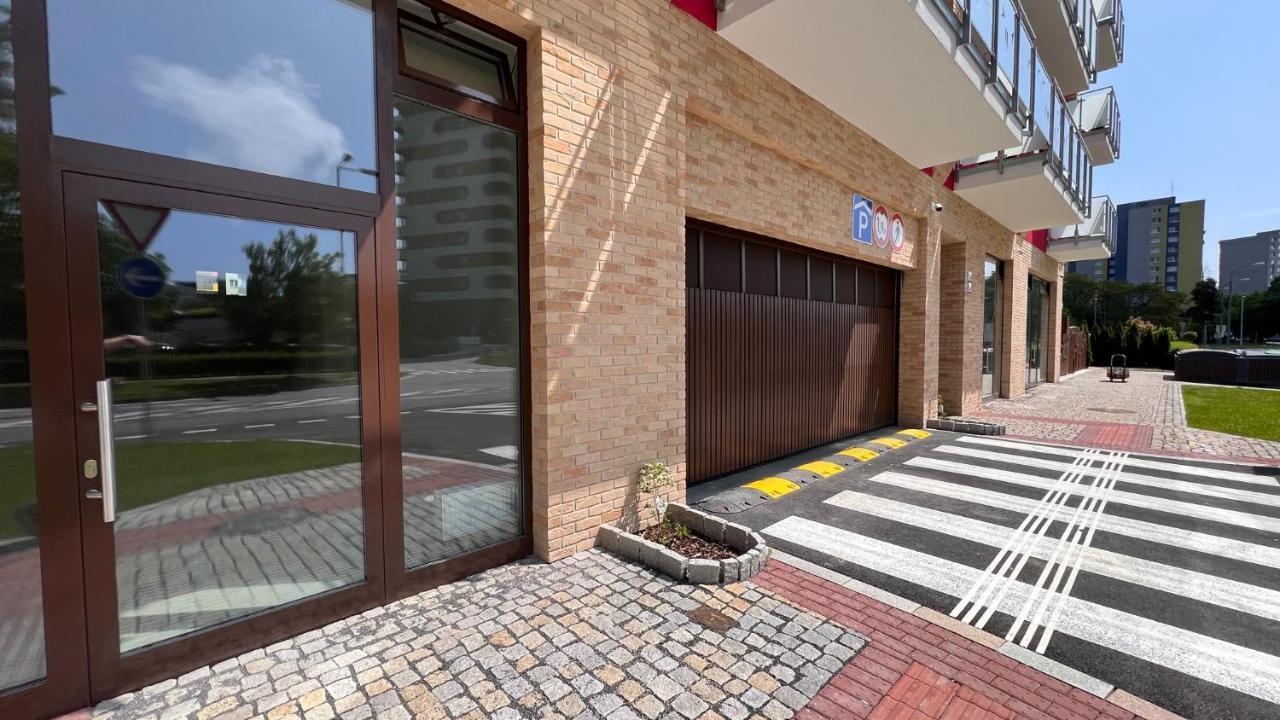 2 Room Apartment, New Building, Bosakova Street, 29 Μπρατισλάβα Εξωτερικό φωτογραφία